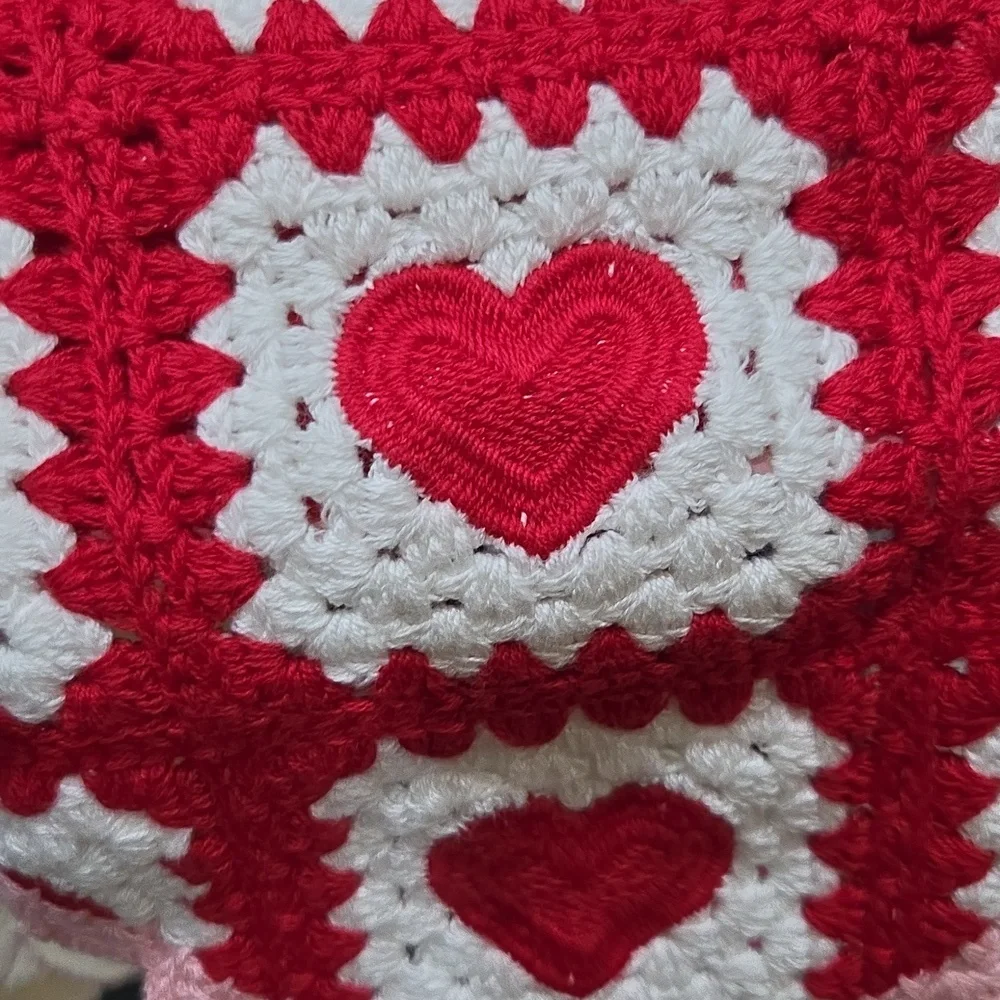 💖🔹️piper K 🔹️ Crochet Heart Head Scarf in Red and Pink
